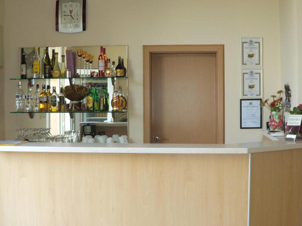 Elit Hotel Sofia Exteriör bild